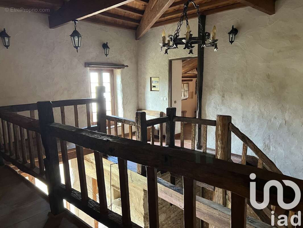 Photo 9 - Maison à COURCOME