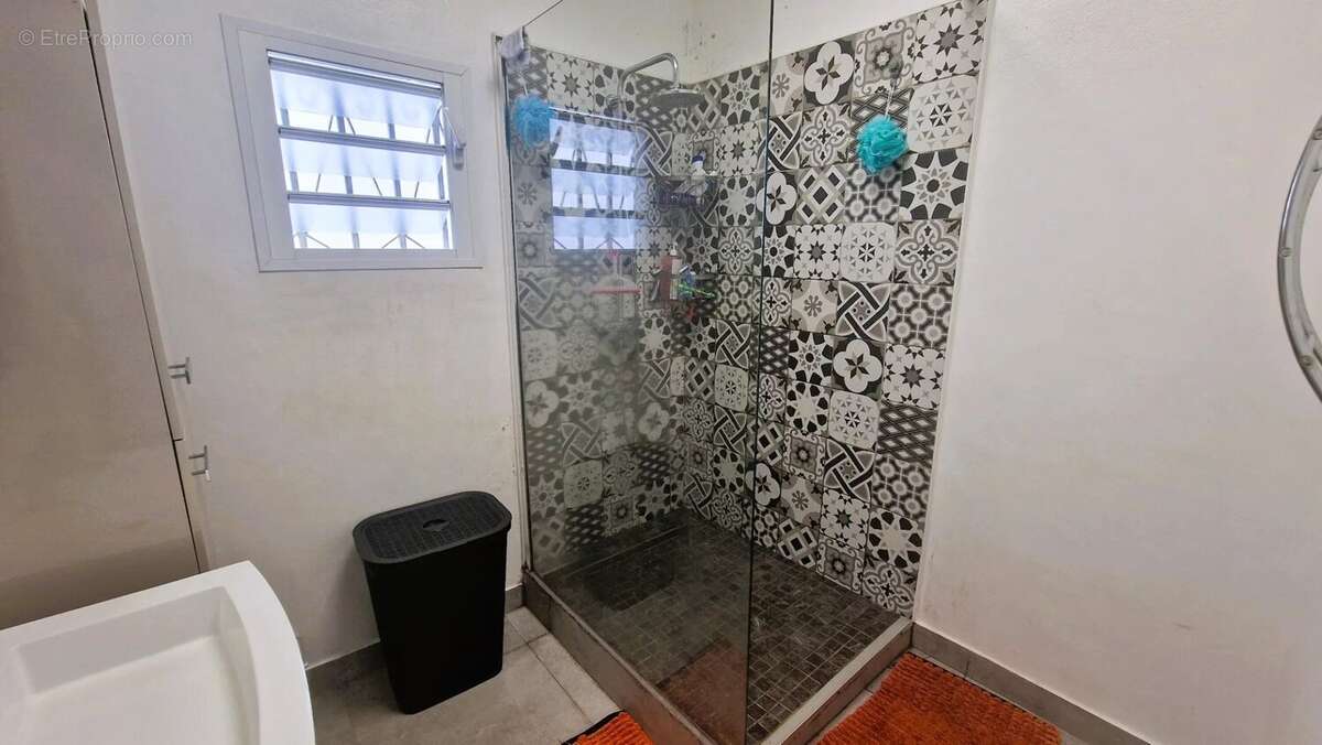 Maison à SAINT-DENIS