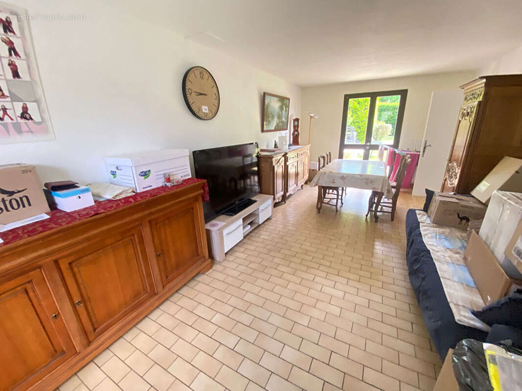 Maison à BRETTEVILLE-SUR-ODON