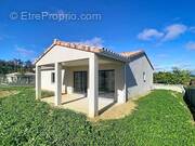 Photo 1 - Maison à PAVIE