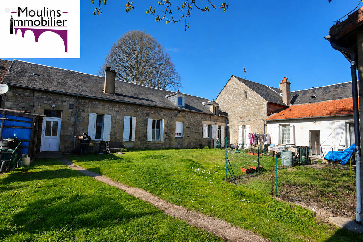 Maison à NOYANT-D'ALLIER