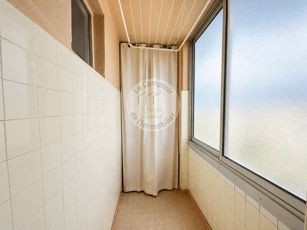 Appartement à MARSEILLE-9E