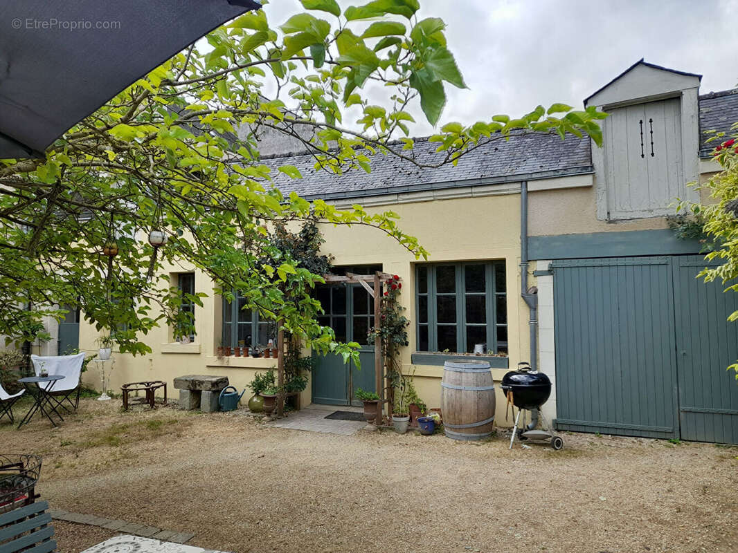 Maison de caractère centre ville - photo 10