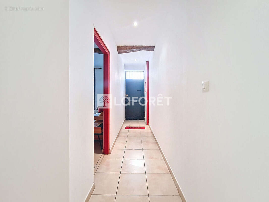 Maison à PEZILLA-LA-RIVIERE