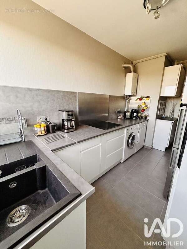 Photo 4 - Appartement à SAINT-JULIEN-LES-VILLAS