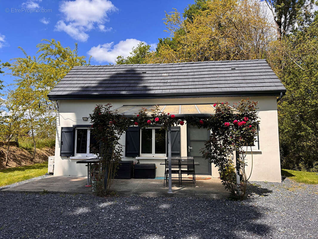 Maison à SERRES-CASTET