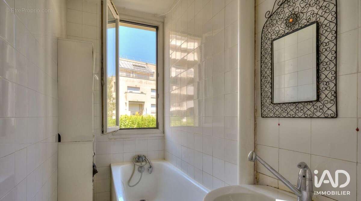 Photo 8 - Appartement à ISSY-LES-MOULINEAUX