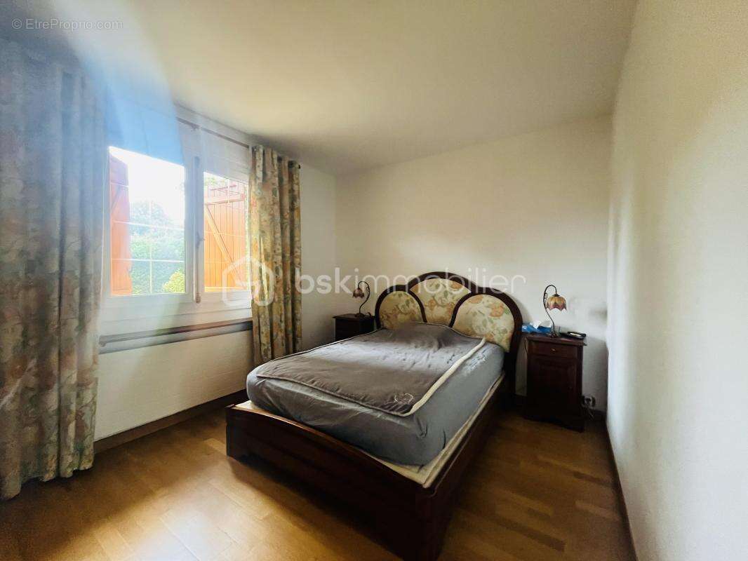 Maison à ROISSY-EN-BRIE