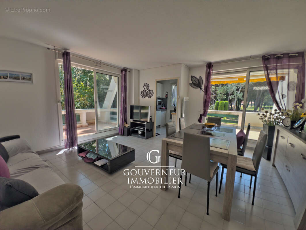 Appartement à LA GRANDE-MOTTE