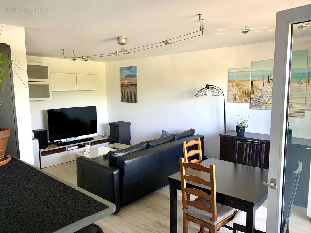 Appartement à FLEURY-LES-AUBRAIS