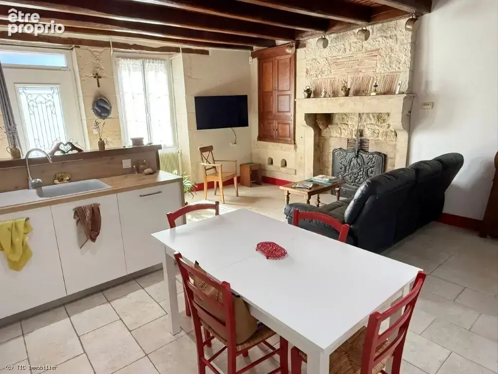 Maison En Pierre Rénovée Avec 4 Chambres - photo 6
