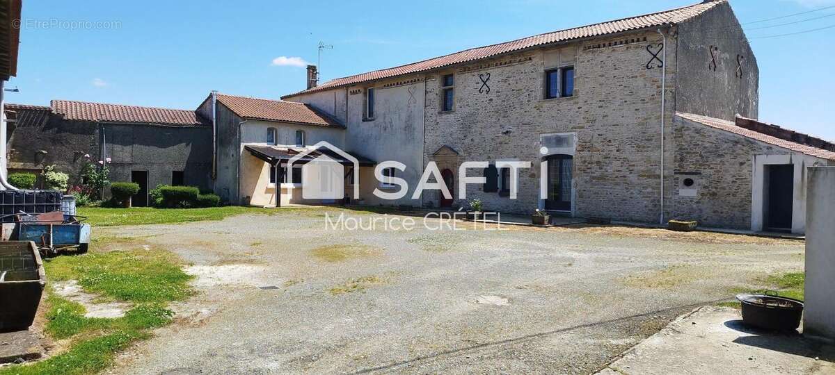 Maison 200 m² à Chantonnay  - photo 8