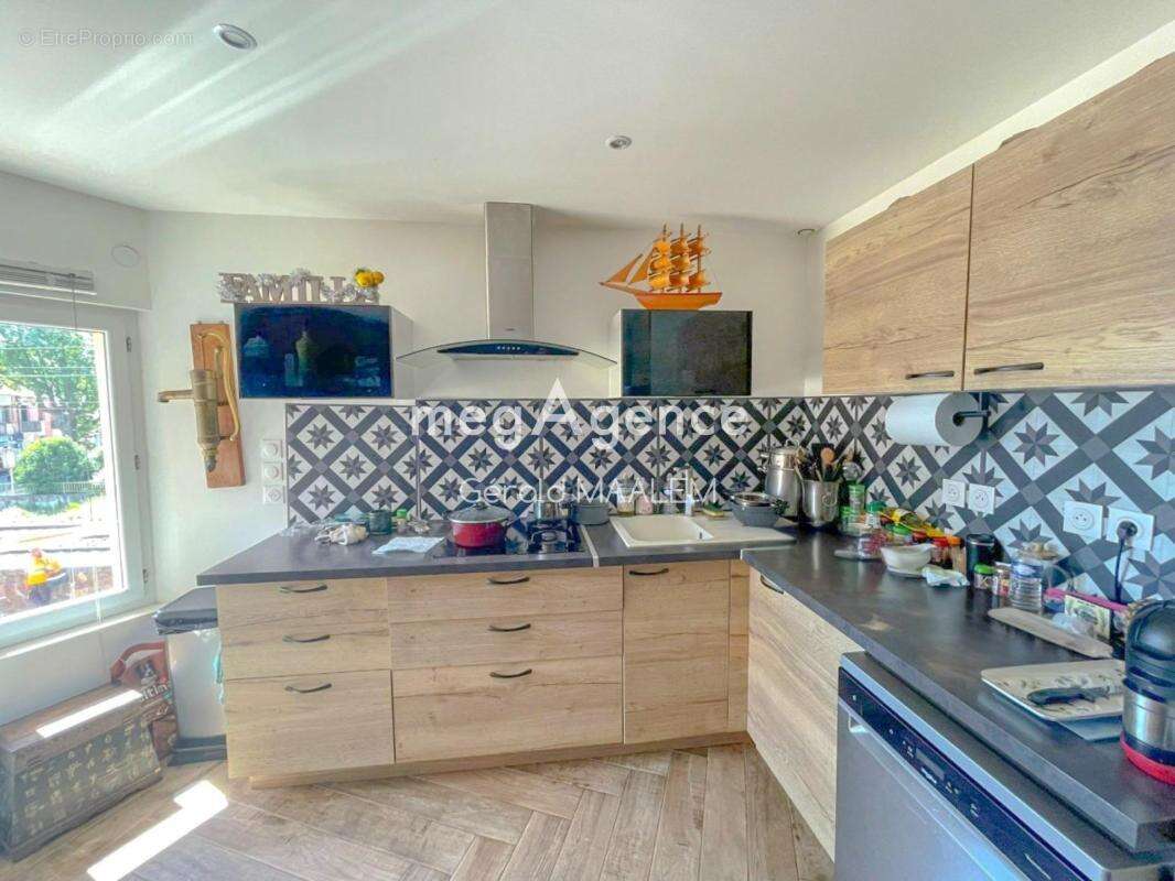 Appartement 3 pièces de 55m² à Fréjus - photo 3