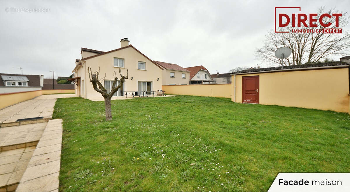 Maison à VILLECRESNES