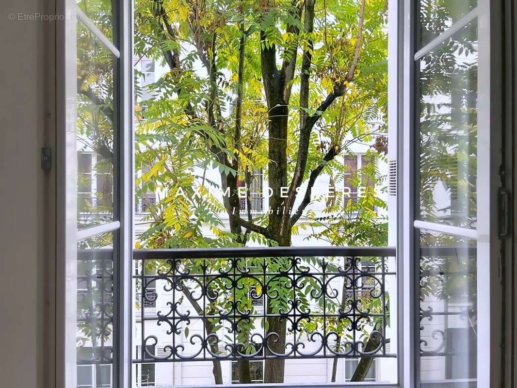 Appartement à LEVALLOIS-PERRET