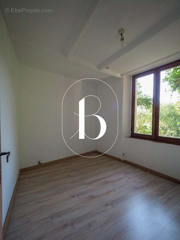 Maison à MOLIERES-SUR-CEZE