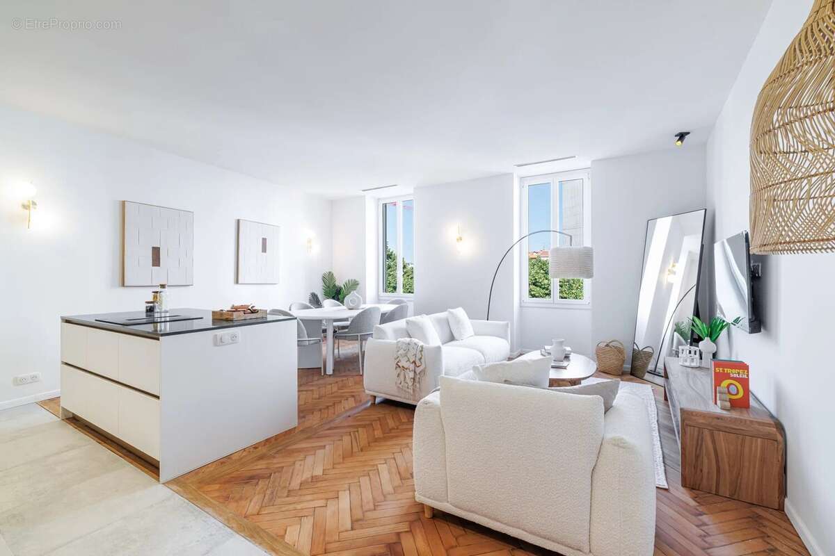 Appartement à NICE