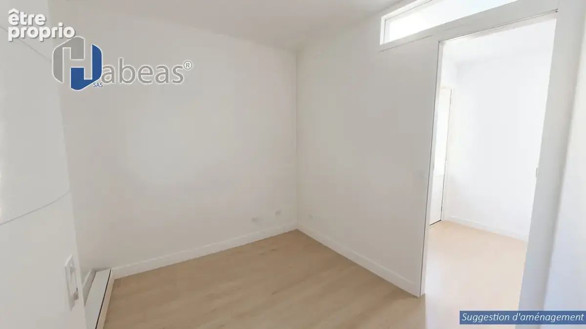 T3 avec 1 chambre plus 2 cabines , 64.83m², Balcon 5,58m², Casier à Ski, cellier - photo 8