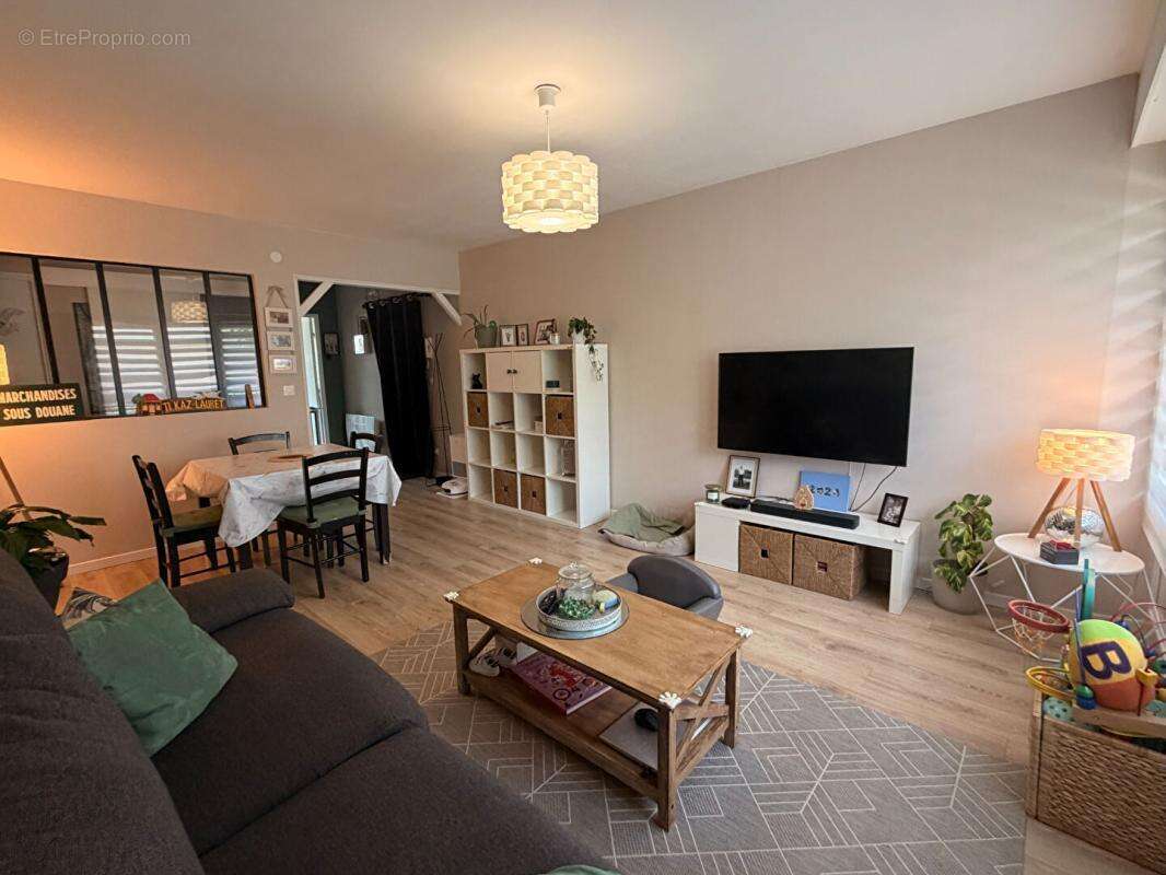 Appartement à FLINS-SUR-SEINE