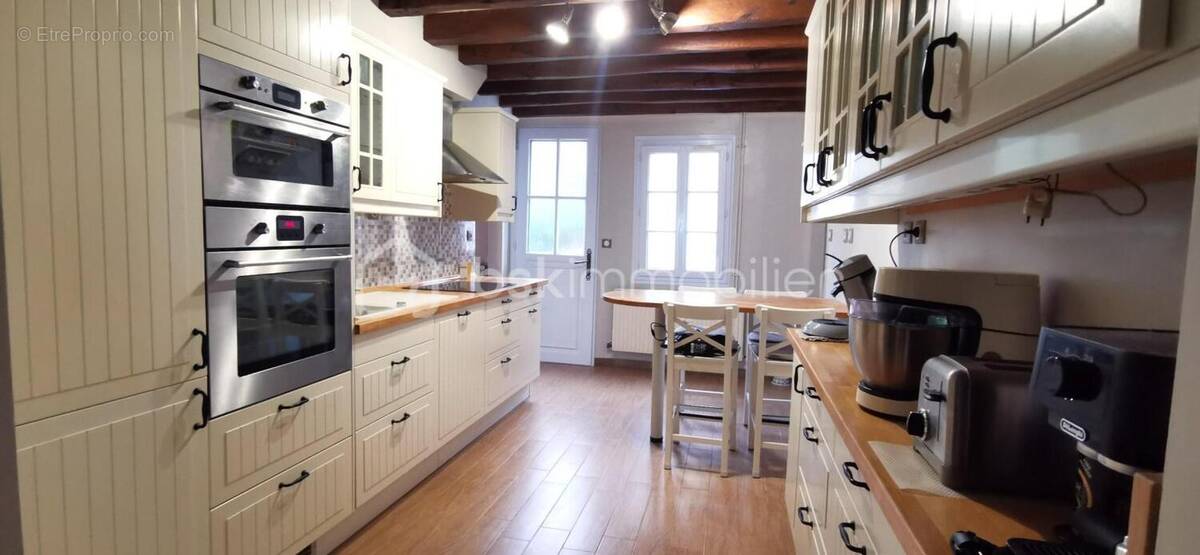 Maison à AUNEUIL