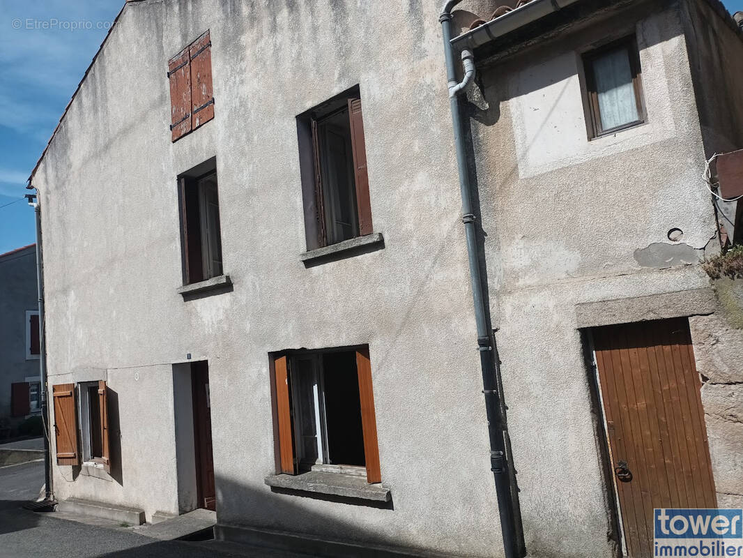 Maison à VILLARDONNEL