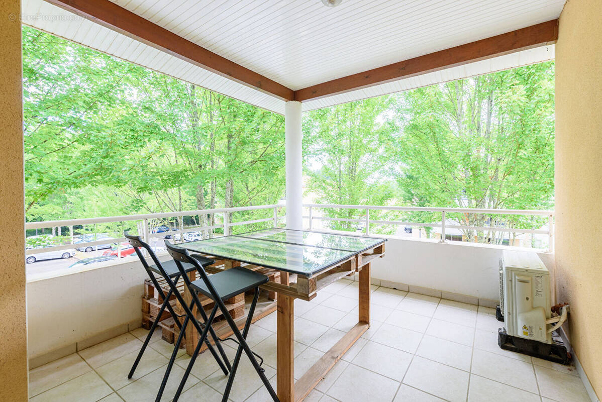 Appartement à SAINT-PIERRE-DU-MONT