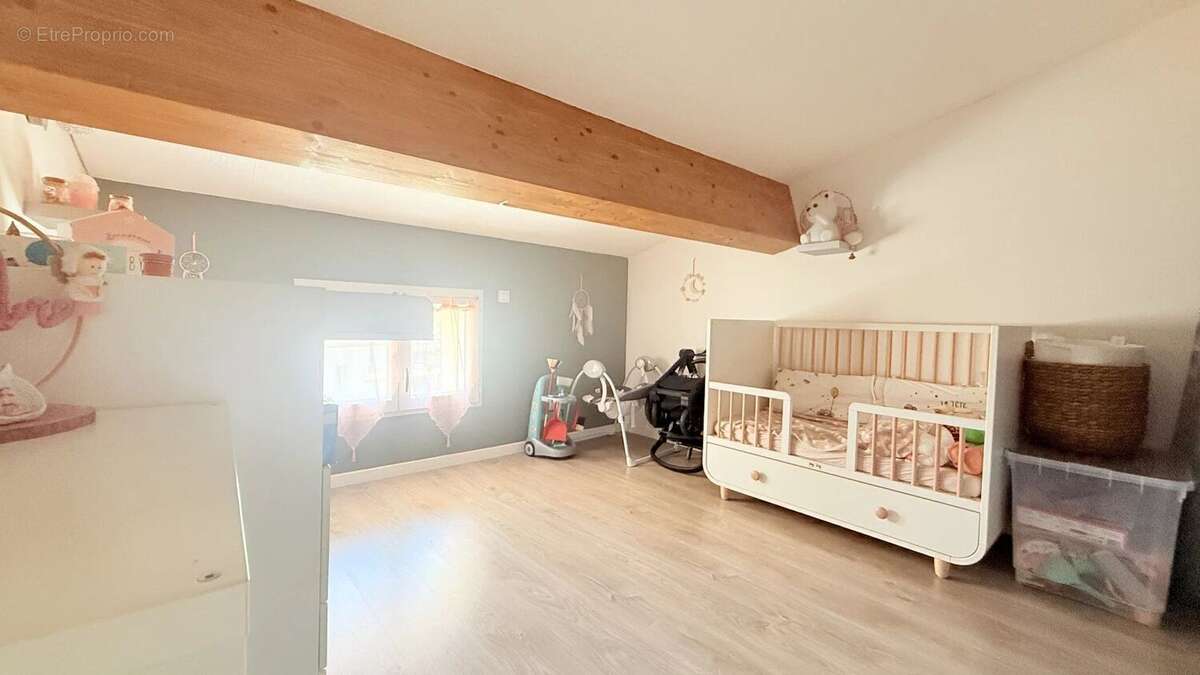 Maison à POURRIERES