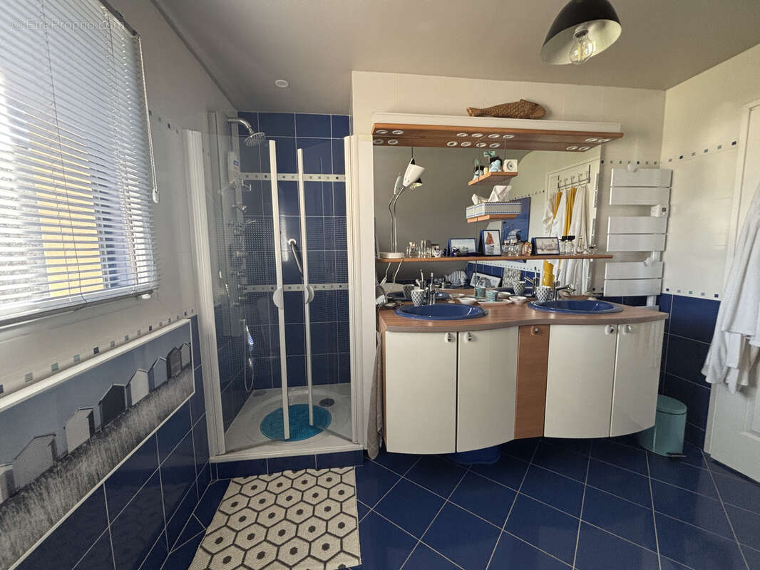 Maison à LE RELECQ-KERHUON