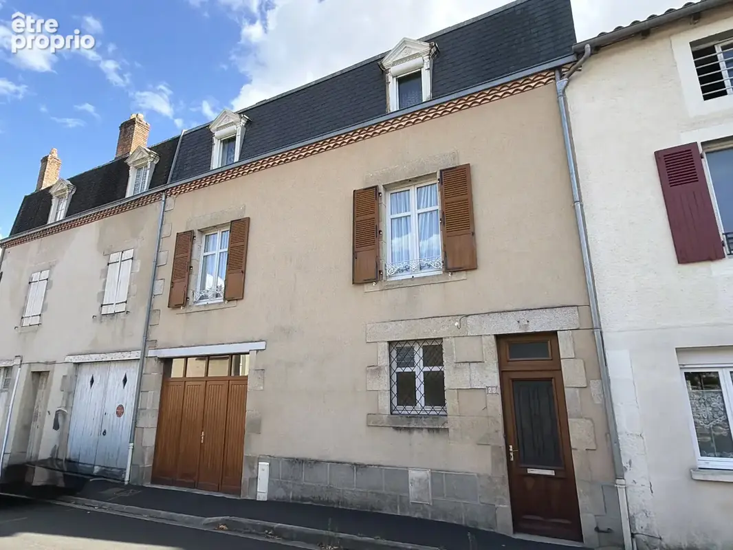 Magnifique maison de ville dans une ville animée de la Haute-Vienne - photo 2