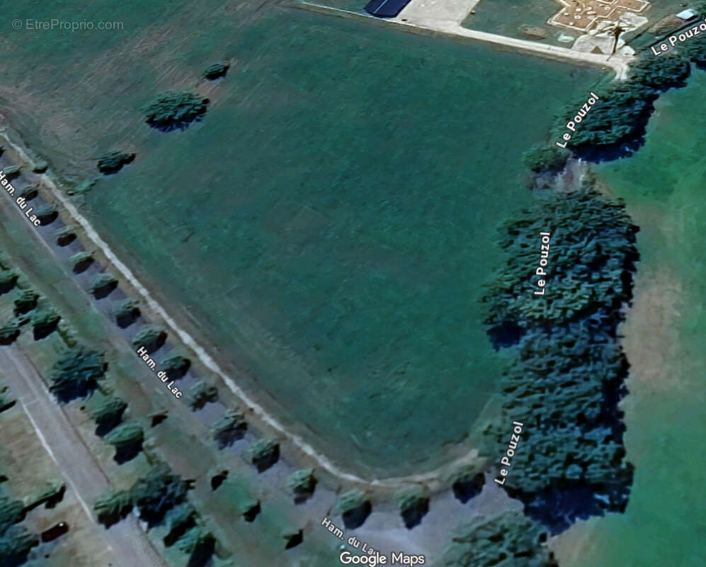 Terrain à RIGNAC
