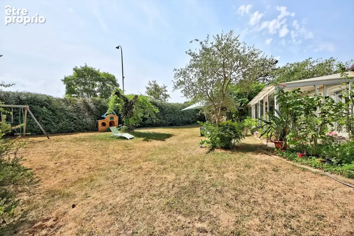 Maison 7 pièces 160 m² à vendre à Plaisir (78370) - photo 3