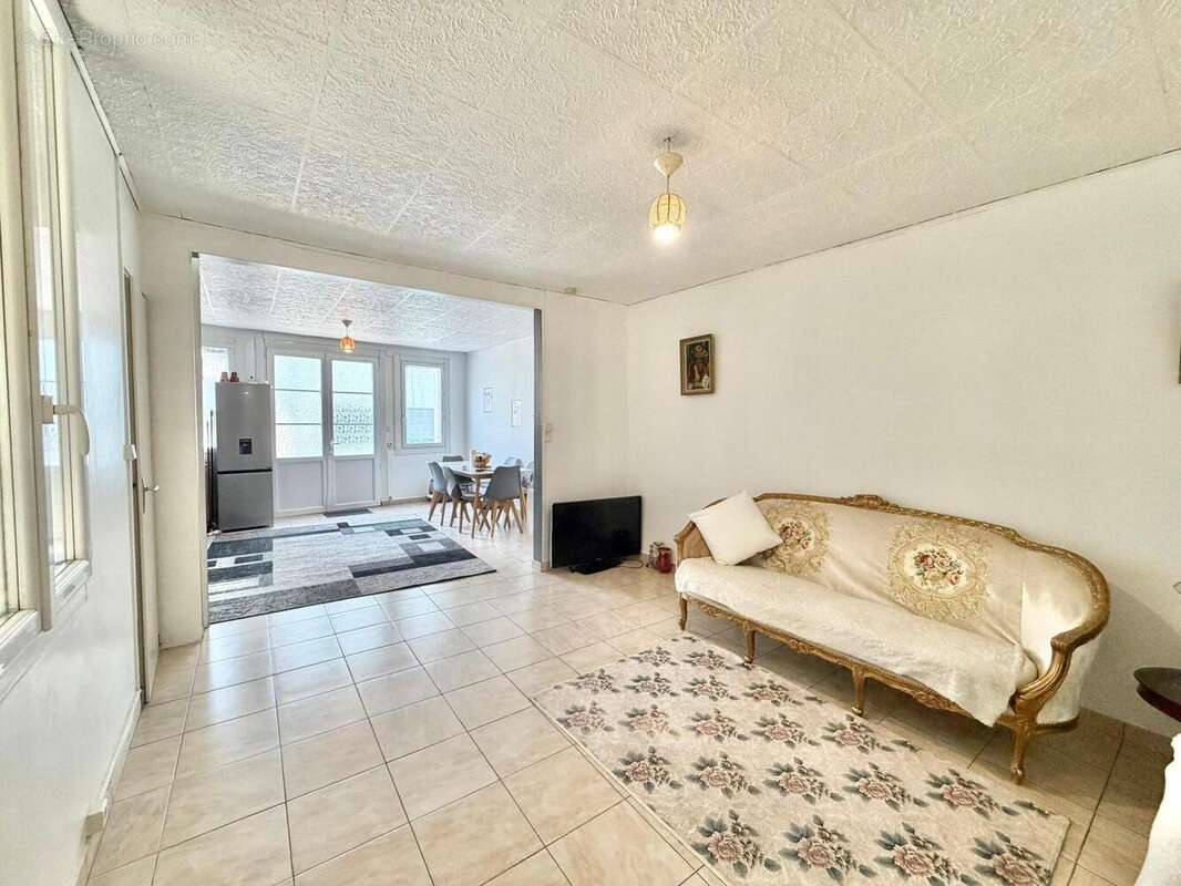Maison 72 m² à Estang  - photo 4