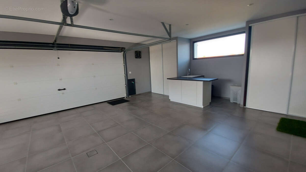 Maison à PONT-DU-CHATEAU