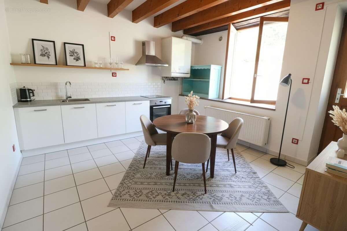 Maison à LA COTE-SAINT-ANDRE