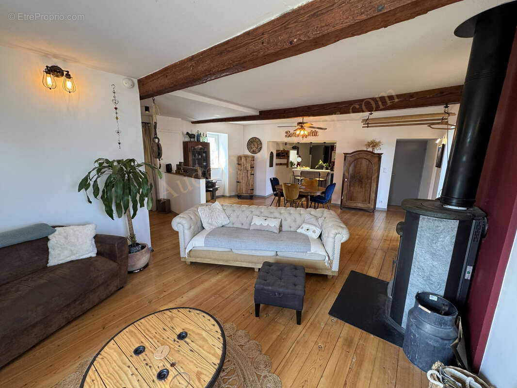 Maison à SAINT-HILAIRE