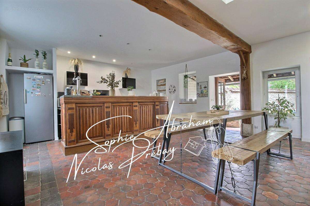 Maison à ANGERVILLE