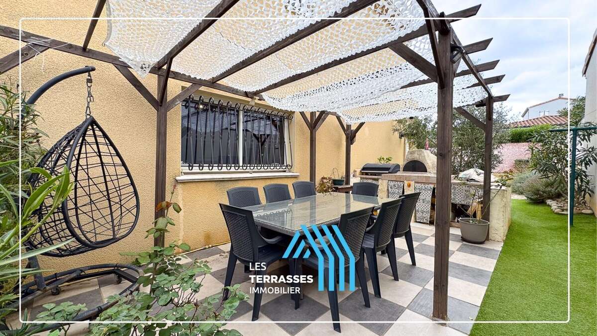 Maison à MONTELIMAR