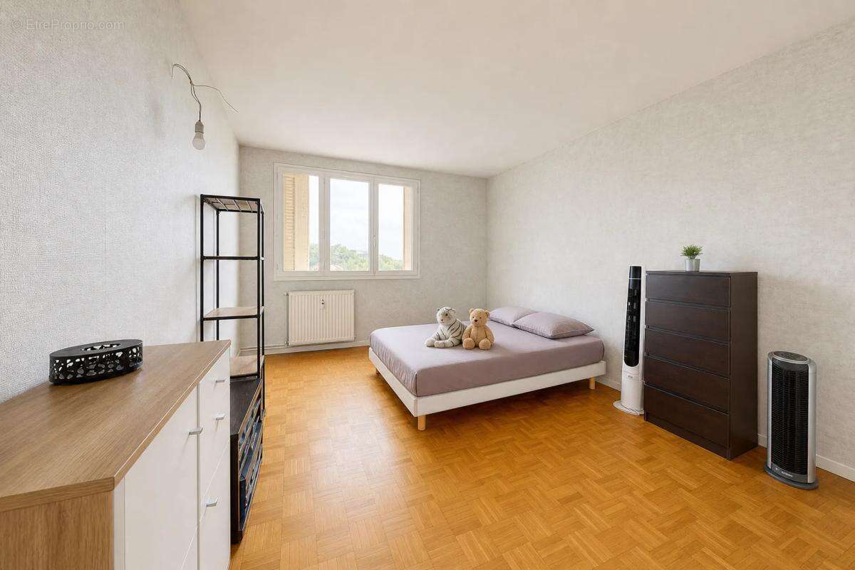 Appartement T3 de 60.6 m² situé à Montluçon - photo 3