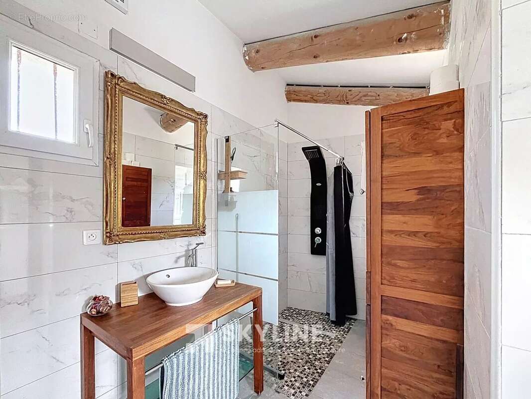 Maison à MARSEILLE-8E