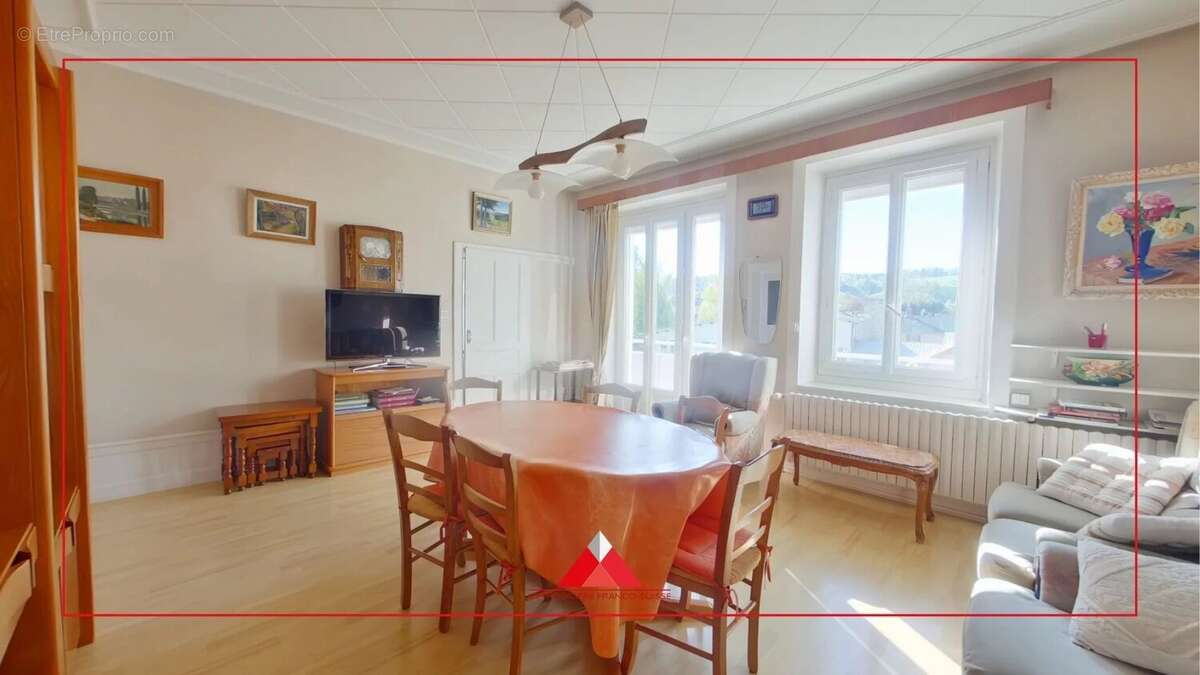 Spacieuse Maison avec entrepôt et terrain - photo 3