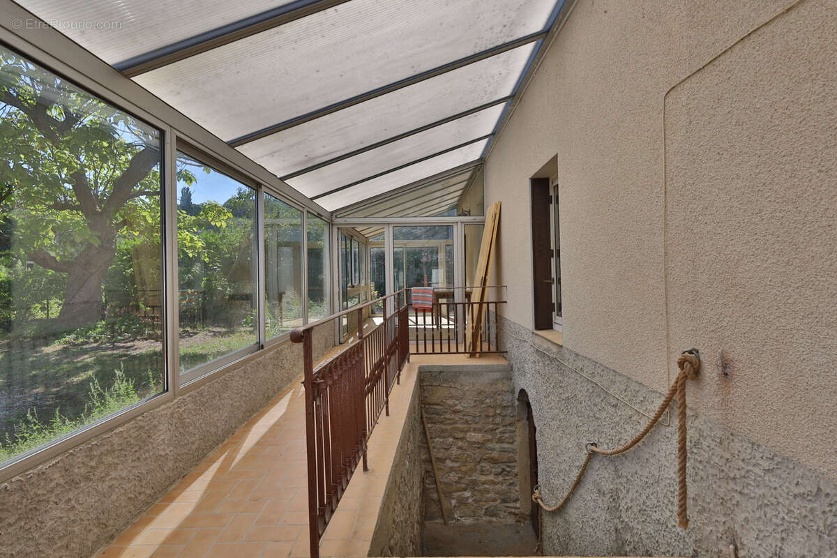 Maison à BEAUVOIR-DE-MARC