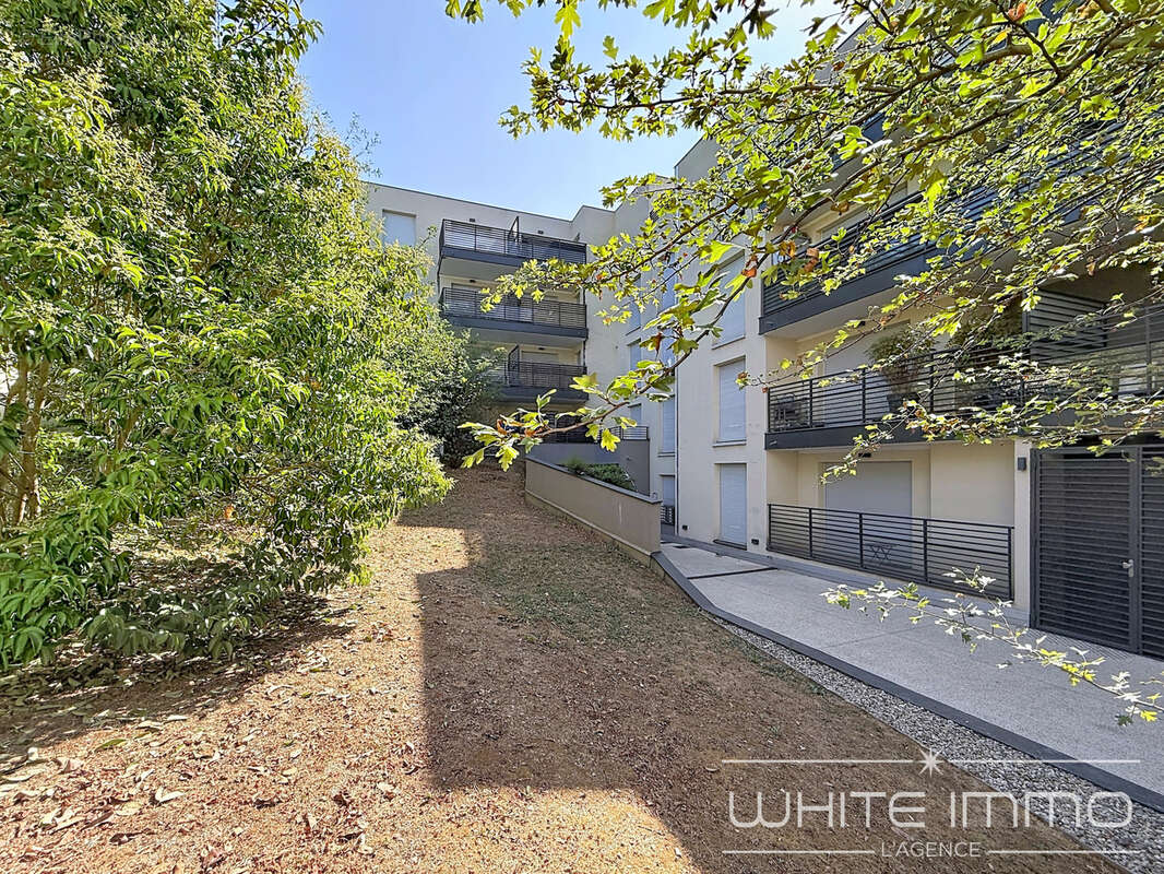 'béné' - vente en exclusivite, francheville le bas, t3 de 68 m2, 2 chambres - garage - photo 3