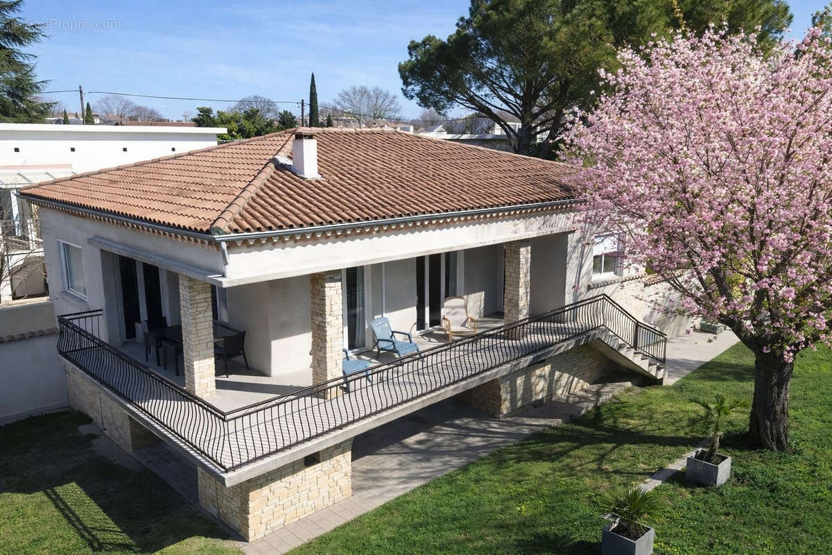 Maison à PIERRELATTE