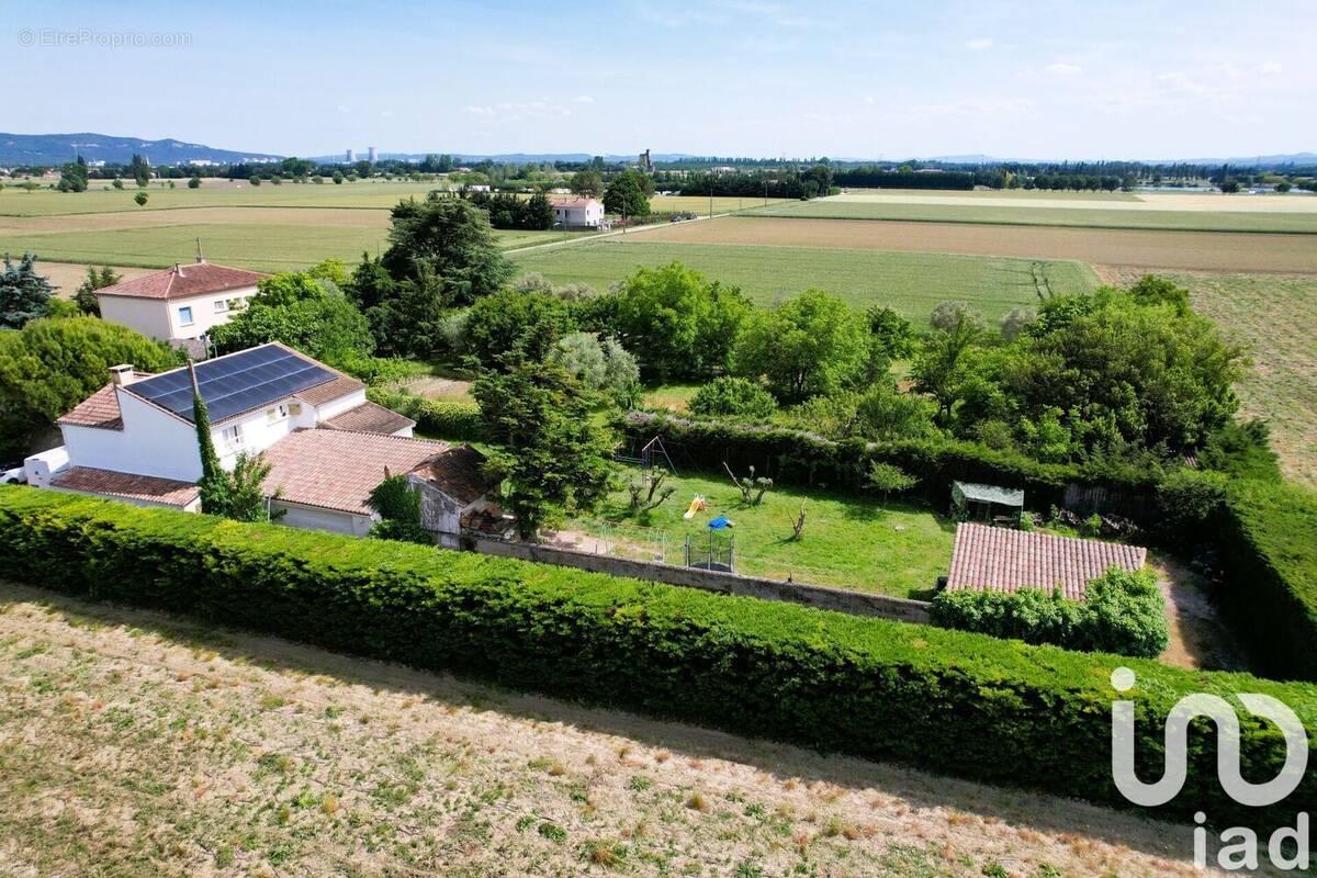 Photo 1 - Maison à PIERRELATTE