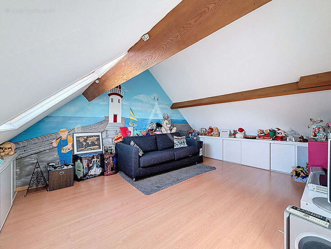 Maison à VILLIERS-SUR-MORIN