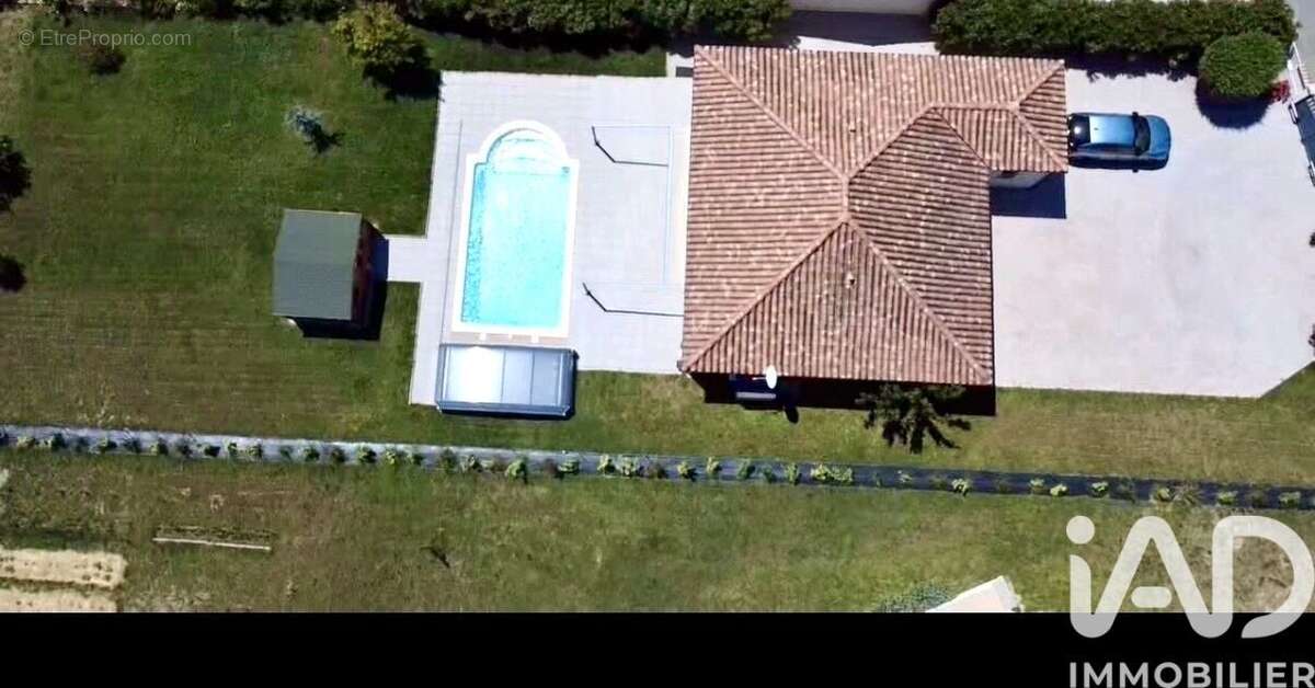 Photo 2 - Maison à CREISSAN