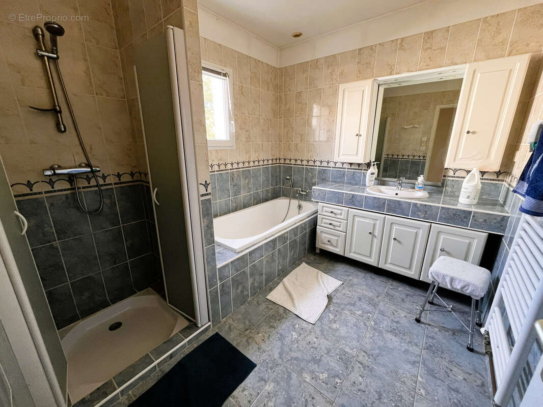 Maison à LE GIROUARD