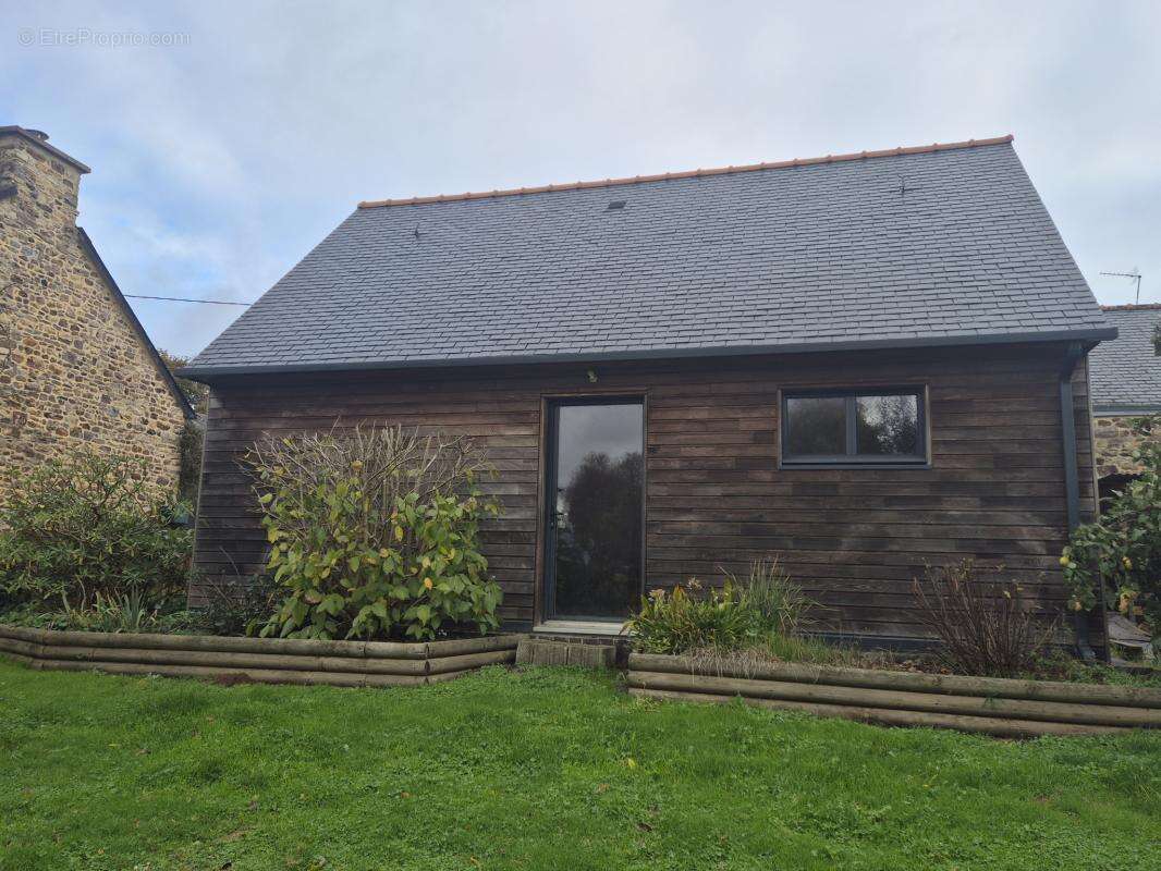 Maison à SAINT-AUBIN-DU-CORMIER