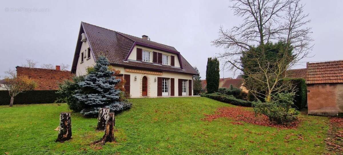 Maison à COMMENTRY