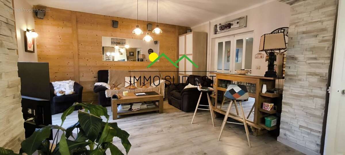 Maison à SAINT-MARCEL